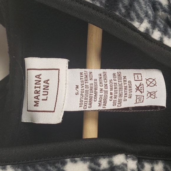 Pre-Owned Marina Luna Black/white Plaid Fleece Hooded Poncho - Size S/M - Picture 5 of 7